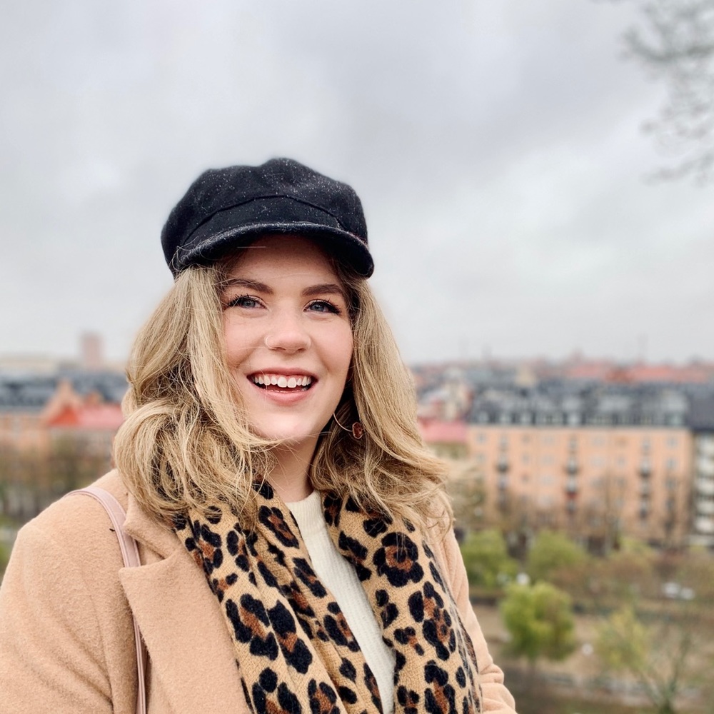 Meet your Posher, Natalie